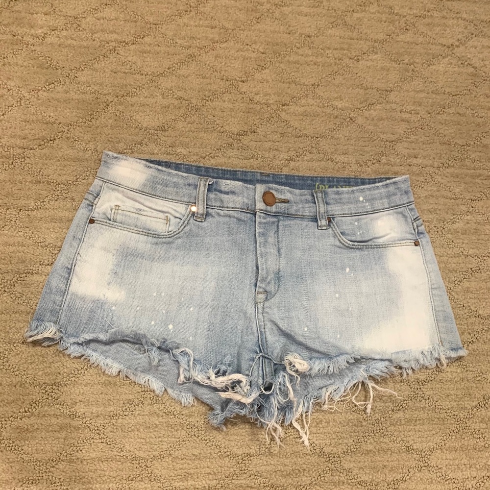 BLANK NYC JEAN SHORTS